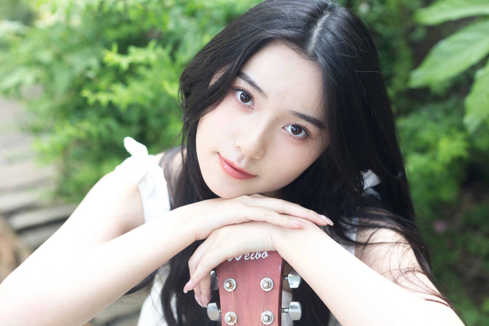 [YITUYU艺图语]2024.12.11 绿色的风 靜鏡婧 2